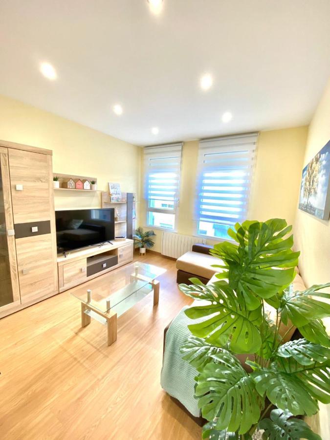 Arenal Home, Parking Gratis Lugo Extérieur photo